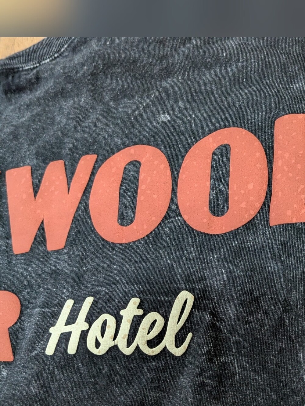Disney's The Hollywood Tower Hotel Twilight Zone Spirit Jersey Size XL - Picture 5 of 16